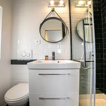 شقة The Loft - Superb 2 Bedrooms On Floor With Terrace - 10min To Palais & Beach! كان
