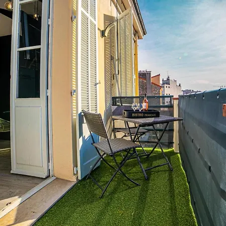 The Loft - Superb 2 Bedrooms On Floor With Terrace - 10min To Palais & Beach! *