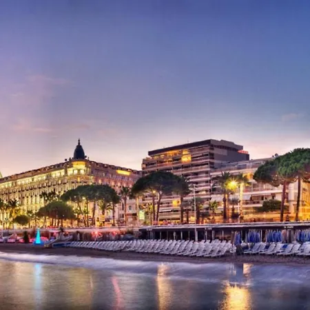 The Loft - Superb 2 Bedrooms On Floor With Terrace - 10min To Palais & Beach! Apartment Cannes